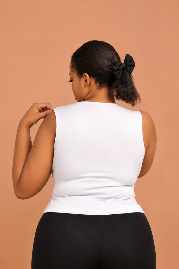 Basic Tee Lowneck